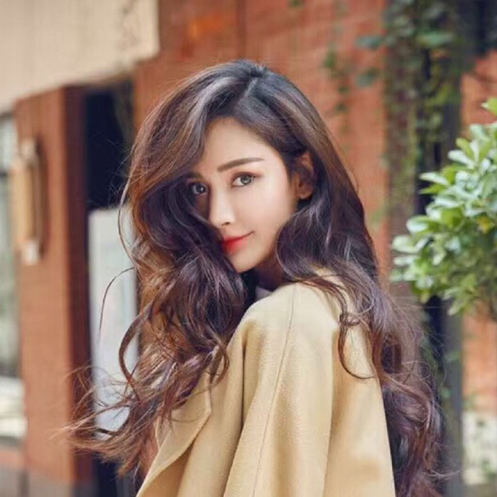 宁静御姐风图片图1